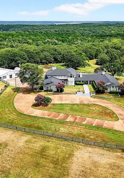 2887 Liberty Road, Gordonville TX 76245 - Photo 2