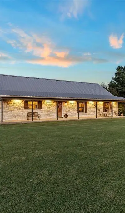 5285 County Road 3226, Lone Oak TX 75453 - Photo 4