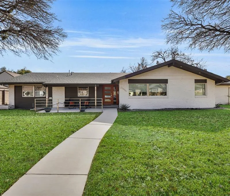 3950 Deep Valley Drive, Dallas TX 75244