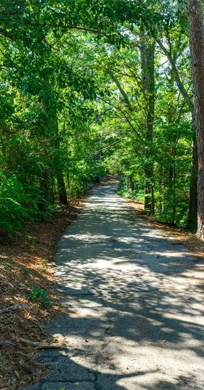 2900 S Robertson Avenue, Tyler TX 75701 - Photo 2