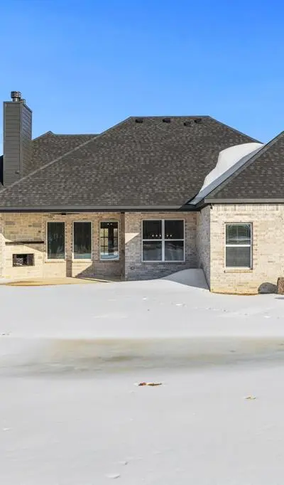 73 Dove Landing Road, Valley View TX 76272