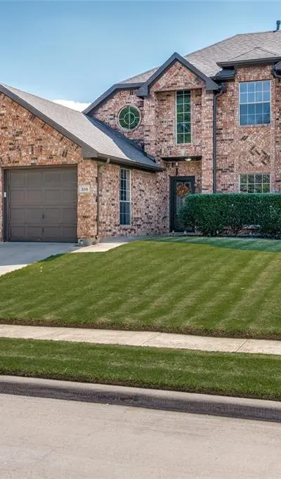 305 Ravenna Road, Lake Dallas TX 75065 - Photo 2