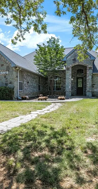 600 County Road 1790, Sunset TX 76270