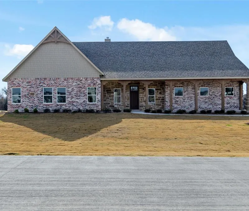 541 Cornerstone Avenue, Reno TX 76020