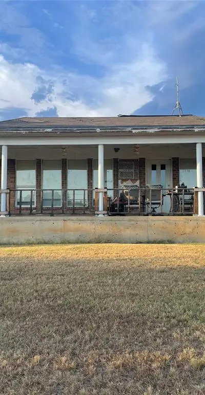 520 cR 221, Breckenridge TX 76424