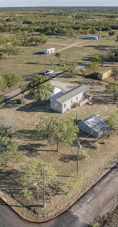 605 S Butte Street, Breckenridge TX 76424 - Photo 2