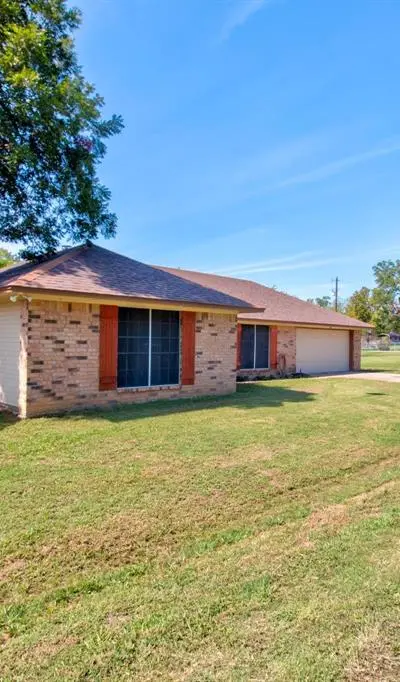 373 Old Shawnee Trl Drive, Gordonville TX 76245 - Photo 2