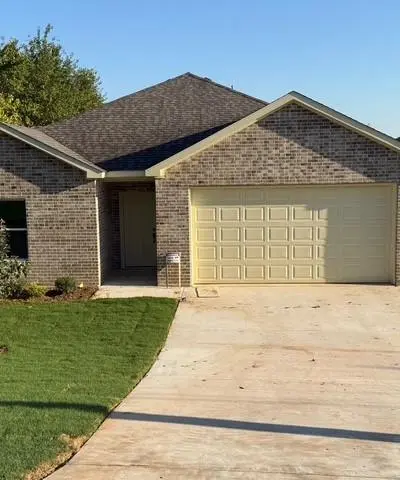 313 Garland Road, Bells TX 75414