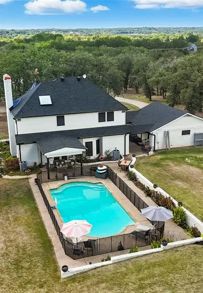 4011 E Bankhead HWY, Hudson Oaks TX 76087 - Photo 3