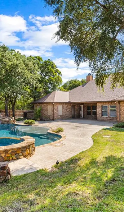 1865 Austin Hines Drive, China Spring TX 76633 - Photo 2