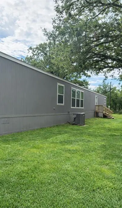 137 Santa Fe Trail, Nocona TX 76255 - Photo 2