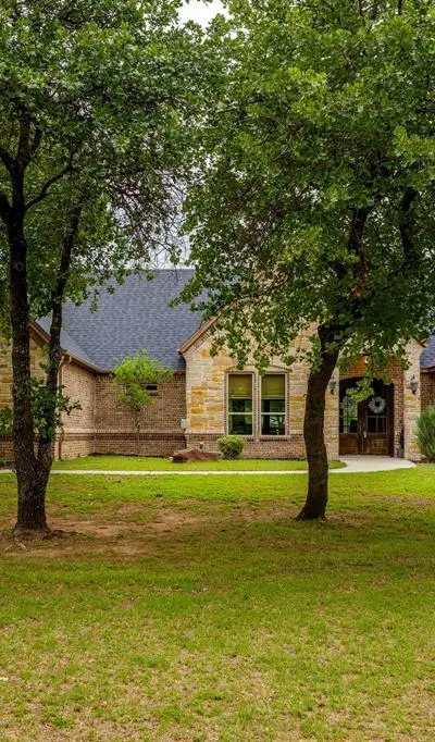 106 Treeline Court, Lipan TX 76462