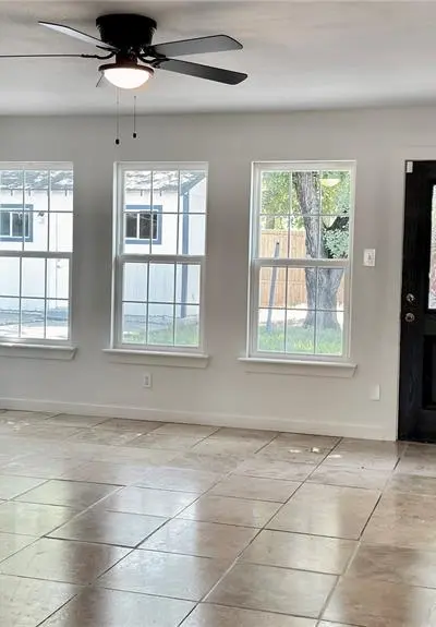 3315 Cedarcroft Lane, Dallas TX 75233 - Photo 5