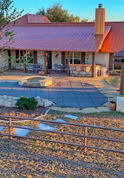 202 County Road 3470, Paradise TX 76073 - Photo 3