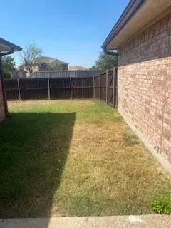 1531 Birkenhead Lane, Lancaster TX 75134 - Photo 3