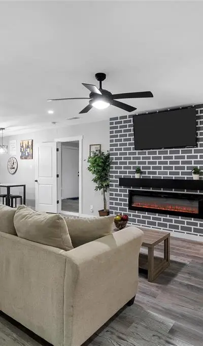 1014 E Franklin Street, Hillsboro TX 76645 - Photo 4