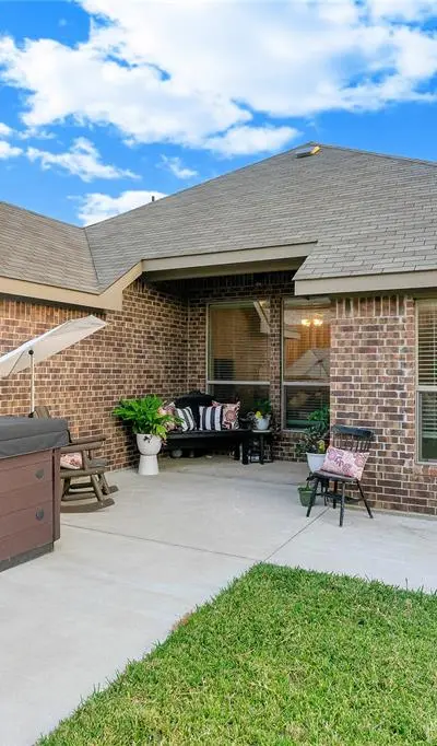 120 Cheryl Drive, Keene TX 76059 - Photo 5