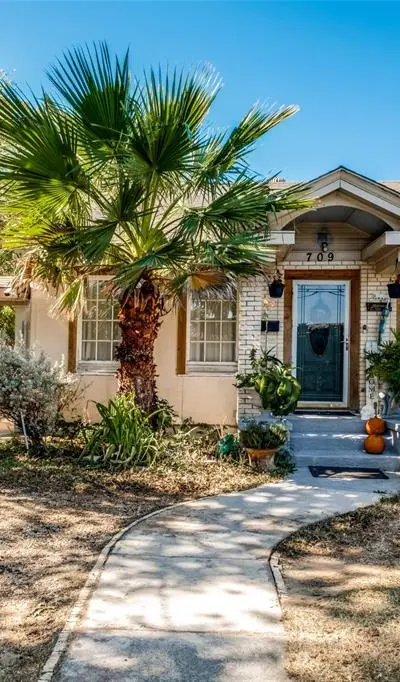 709 N Ewing Avenue, Dallas TX 75203