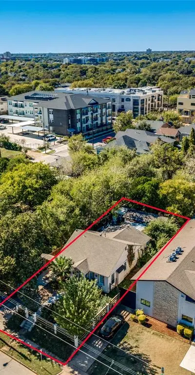 709 N Ewing Avenue, Dallas TX 75203 - Photo 3