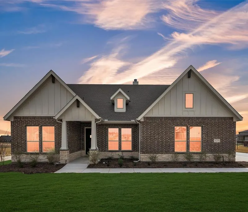 125 Snowy Owl Trail, New Fairview TX 76078