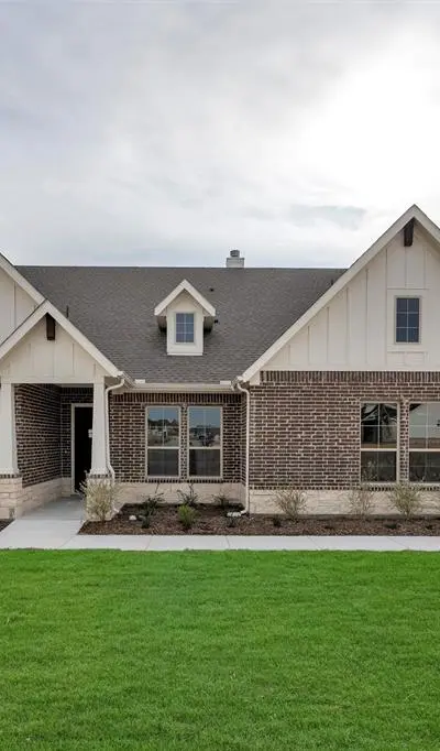 125 Snowy Owl Trail, New Fairview TX 76078 - Photo 2