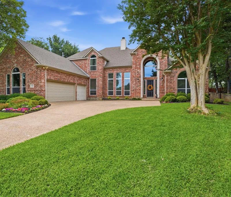 1425 Brighton Court, Southlake TX 76092