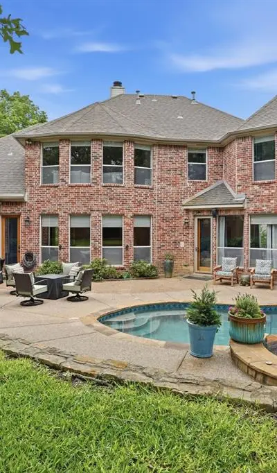 1425 Brighton Court, Southlake TX 76092 - Photo 2