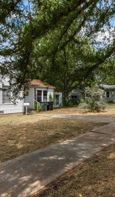 918 S 19th Street, Temple TX 76504 - Photo 2