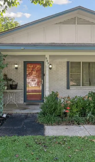 503 S Houston Street, Edgewood TX 75117 - Photo 2
