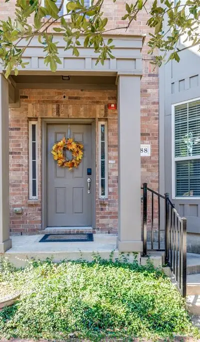 3888 Everwood Lane, Addison TX 75001 - Photo 4