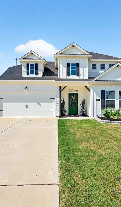 608 Finlee Way, Tioga TX 76271