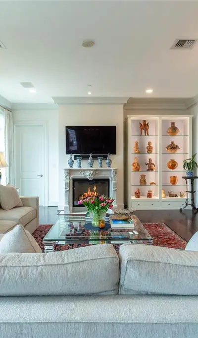 2525 N PEARL Street # 1004, Dallas TX 75201