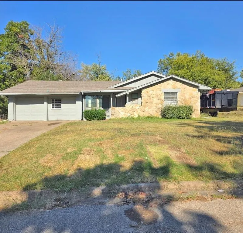 202 Brookhaven Terrace, Commerce TX 75428