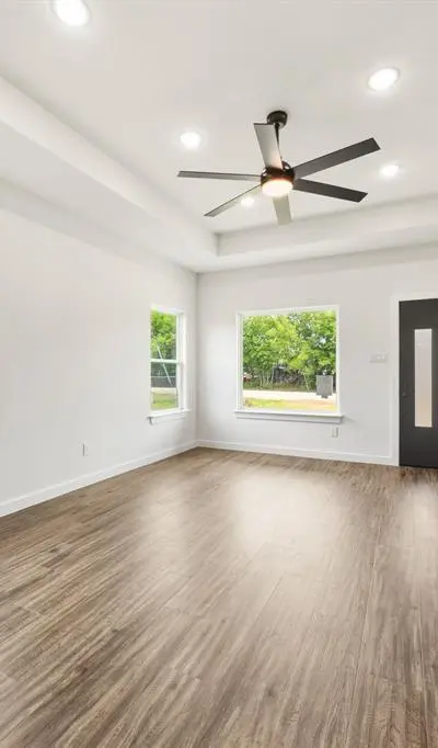 702 S Ivy Street, Hillsboro TX 76645 - Photo 4