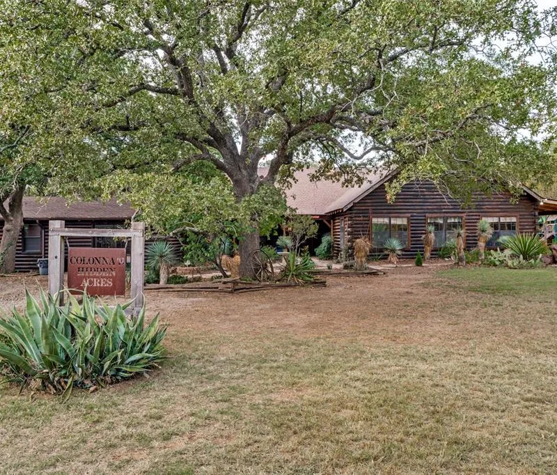 11349 S Fm 372, Valley View TX 76272