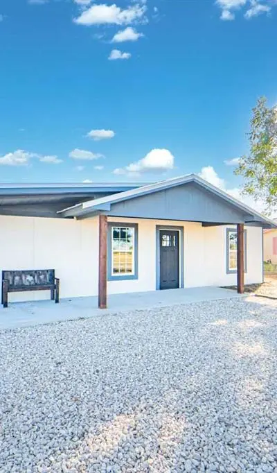 905 W Fifth Street, Breckenridge TX 76424