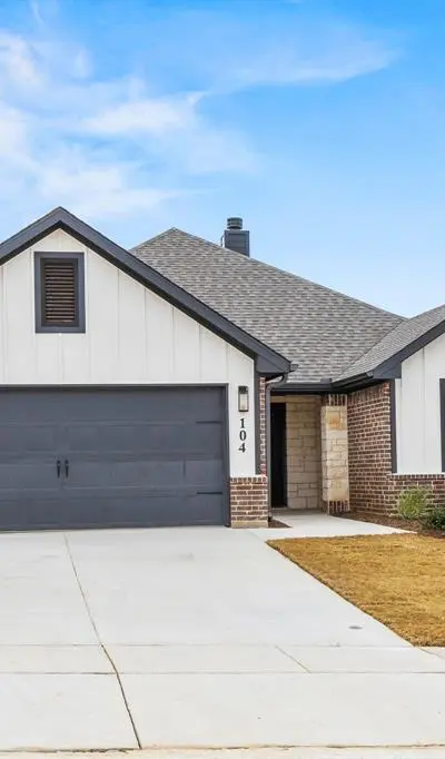 104 Maverick Trail, Valley View TX 76272 - Photo 2