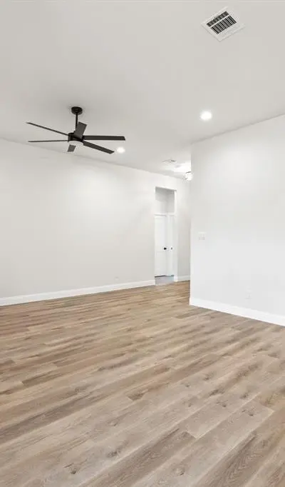 104 Maverick Trail, Valley View TX 76272 - Photo 4