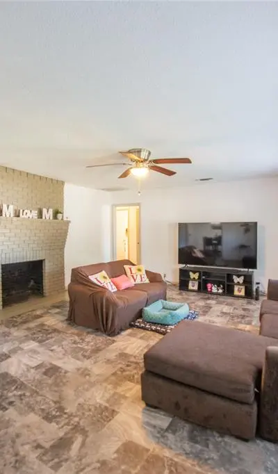 630 Faucett Street, Blossom TX 75416 - Photo 2
