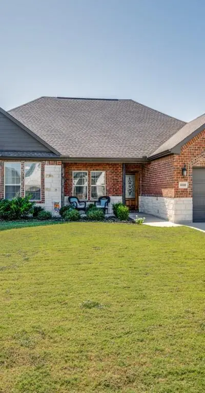 808 Mary Lee Lane, Collinsville TX 76233 - Photo 2