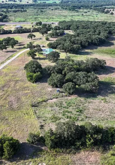 381 W Mccool Road, Nocona TX 76255 - Photo 4