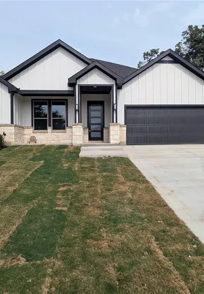 3105 Finley Street, Fort Worth TX 76111