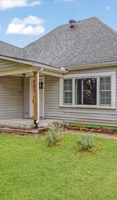 107 S Branch Street, Bells TX 75414 - Photo 3