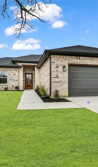 319 Rita Ridge Court, Millsap TX 76066