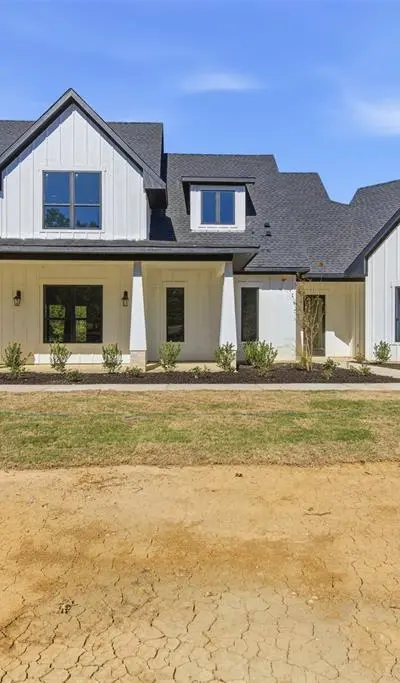 1552 Lakeridge Boulevard, Sunset TX 76270 - Photo 2