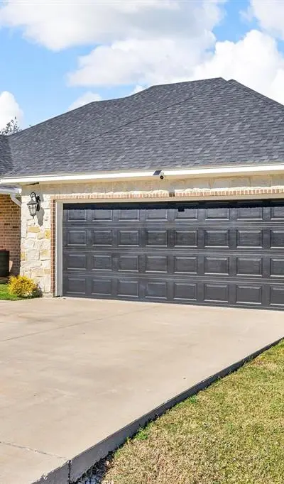 300 W Bell Street, Everman TX 76140 - Photo 2