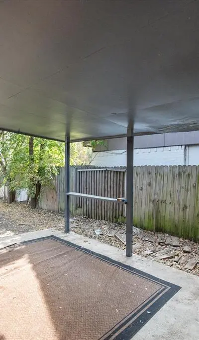 3425 Doolittle Drive, Arlington TX 76014 - Photo 2
