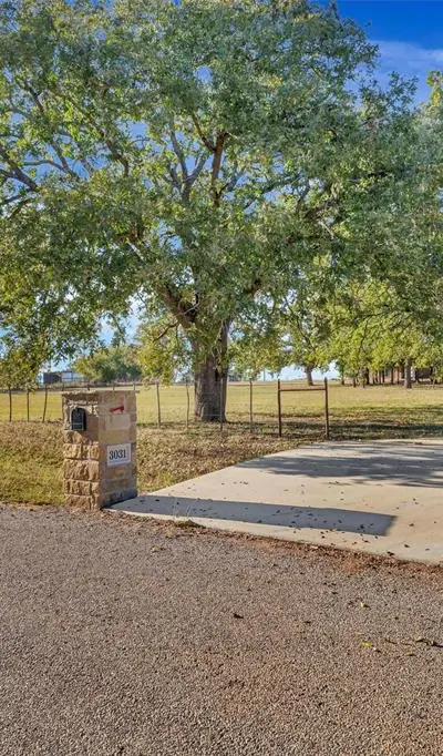 3031 Powell Cemetery Road, Tolar TX 76476 - Photo 2