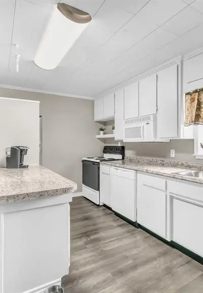 20531 S FM 4, Lipan TX 76462 - Photo 5