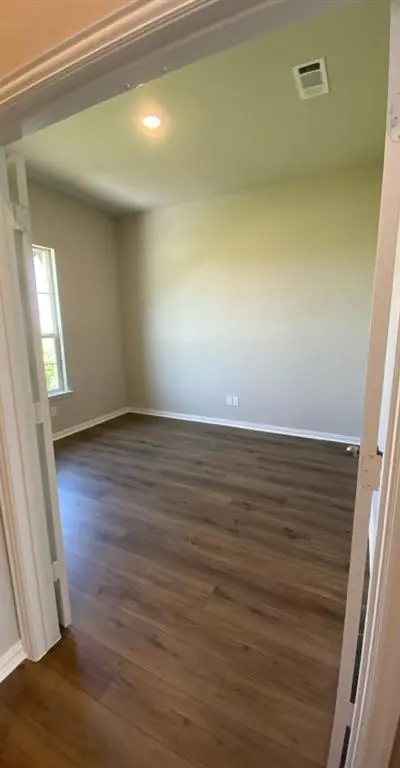 930 County Road 200, Valley View TX 76272 - Photo 4